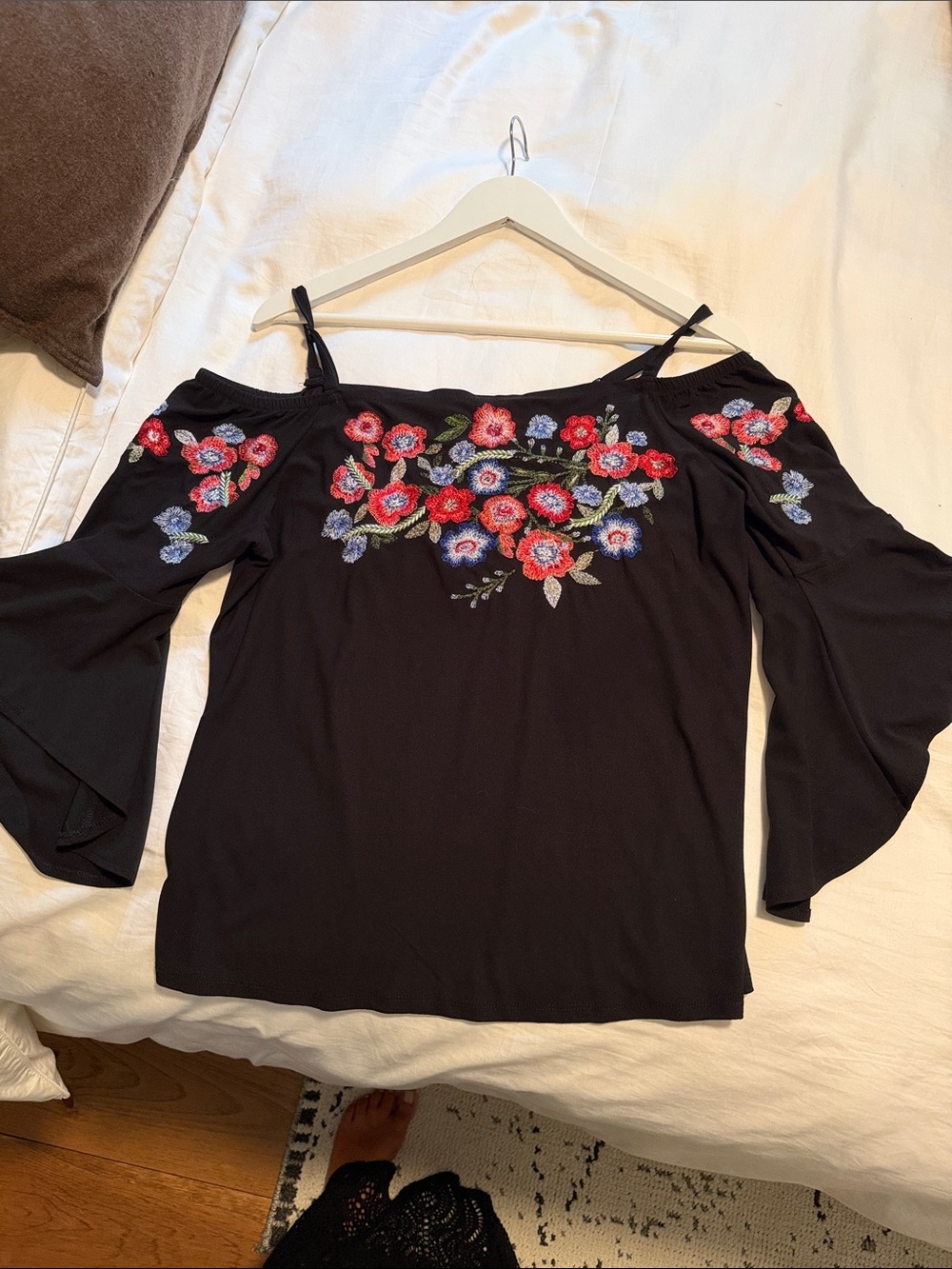 INC International Concepts Black Off-Shoulder Floral Embroidered Camisole